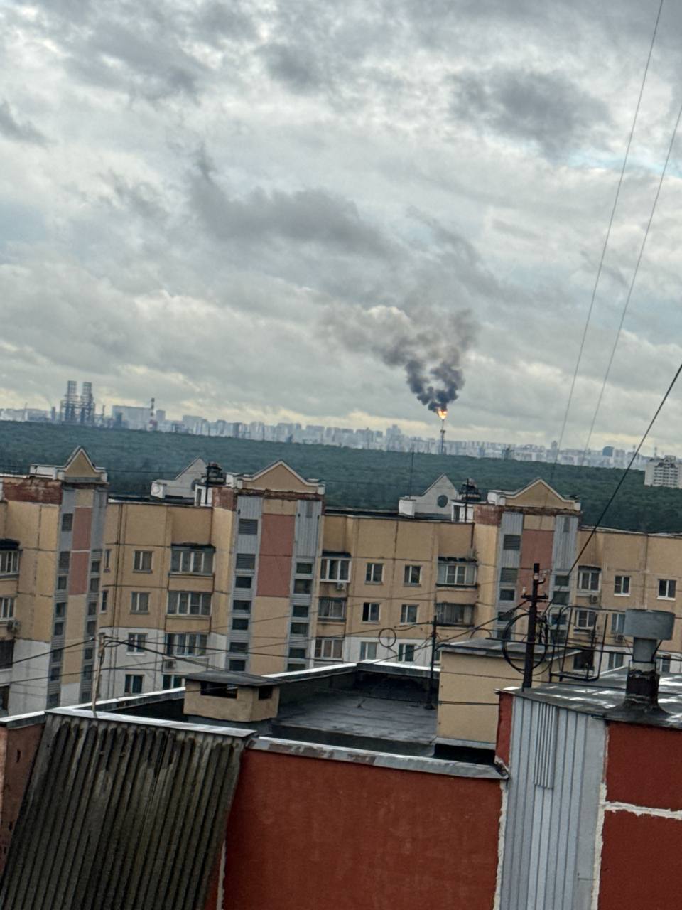 Drones strike Moscow's largest oil refinery